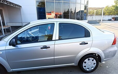 Chevrolet Aveo III, 2011 год, 400 000 рублей, 4 фотография