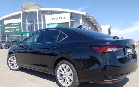 Skoda Superb, 2025 год, 7 000 000 рублей, 5 фотография