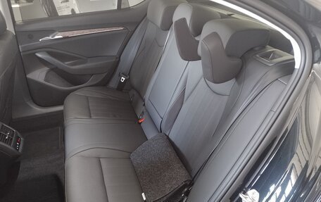 Skoda Superb, 2025 год, 7 000 000 рублей, 19 фотография