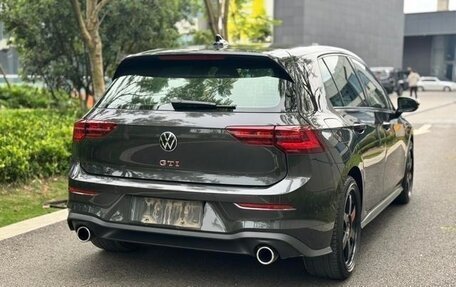 Volkswagen Golf GTI, 2021 год, 2 876 000 рублей, 4 фотография