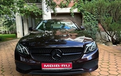 Mercedes-Benz E-Класс, 2018 год, 3 900 000 рублей, 1 фотография