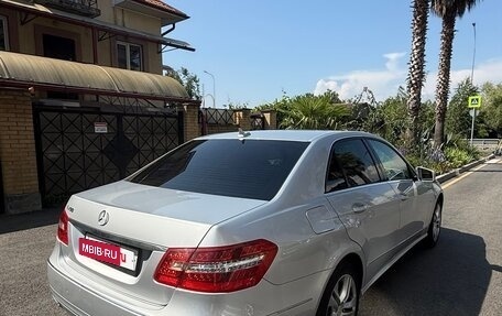 Mercedes-Benz E-Класс, 2011 год, 1 580 000 рублей, 5 фотография