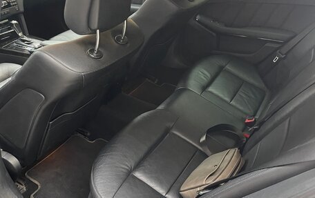 Mercedes-Benz E-Класс, 2011 год, 1 580 000 рублей, 10 фотография