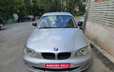 BMW 1 серия, 2004 год, 800 000 рублей, 1 фотография