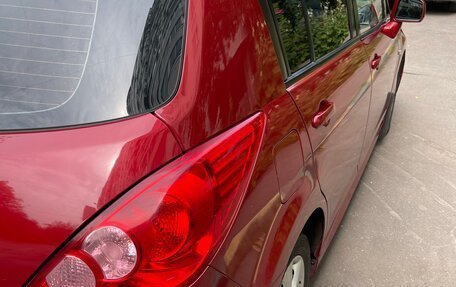 Nissan Tiida, 2010 год, 880 000 рублей, 3 фотография