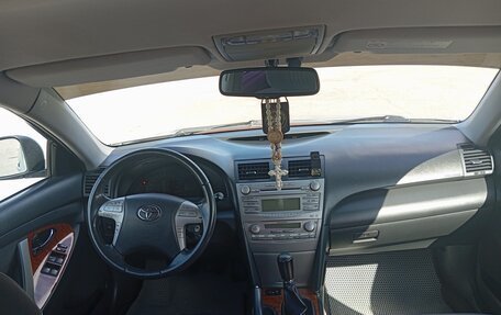 Toyota Camry, 2010 год, 1 200 000 рублей, 13 фотография