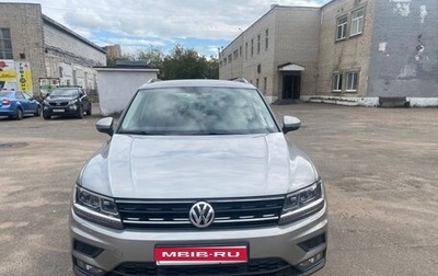 Volkswagen Tiguan II, 2017 год, 2 350 000 рублей, 1 фотография