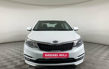 KIA Rio III рестайлинг, 2015 год, 915 000 рублей, 2 фотография