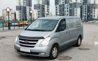 Hyundai Grand Starex Grand Starex I рестайлинг 2, 2011 год, 900 000 рублей, 1 фотография