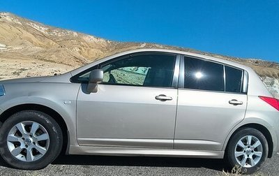 Nissan Tiida, 2011 год, 800 000 рублей, 1 фотография