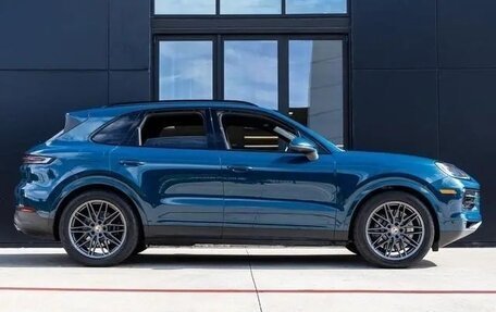 Porsche Cayenne III, 2024 год, 17 710 000 рублей, 11 фотография