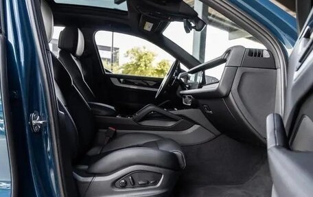 Porsche Cayenne III, 2024 год, 17 710 000 рублей, 40 фотография