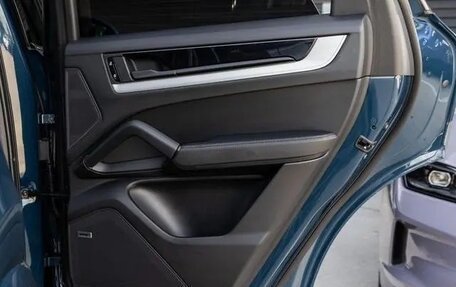 Porsche Cayenne III, 2024 год, 17 710 000 рублей, 36 фотография