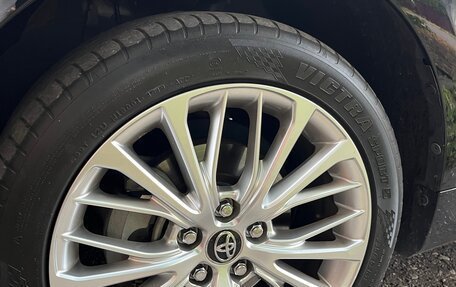 Toyota Camry, 2015 год, 2 370 000 рублей, 9 фотография