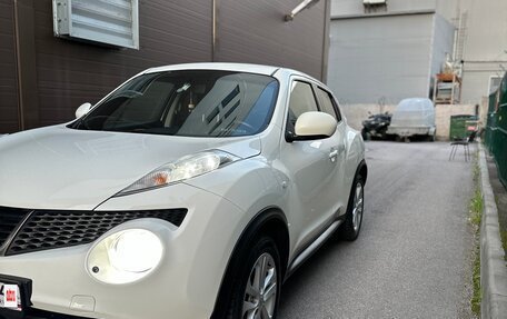 Nissan Juke II, 2011 год, 900 000 рублей, 2 фотография