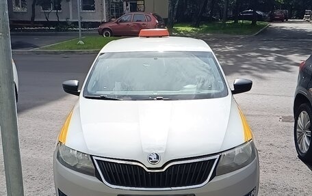 Skoda Rapid I, 2016 год, 750 000 рублей, 2 фотография