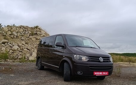 Volkswagen Multivan T5, 2010 год, 1 700 000 рублей, 4 фотография