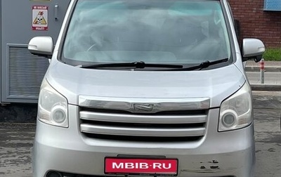 Toyota Noah III, 2008 год, 870 000 рублей, 1 фотография