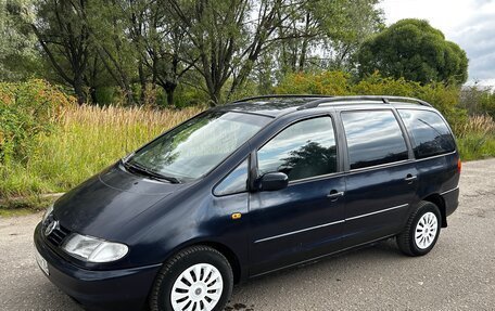Volkswagen Sharan I рестайлинг, 1997 год, 224 000 рублей, 1 фотография