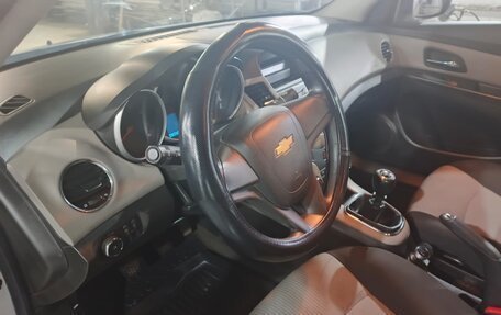 Chevrolet Cruze II, 2012 год, 650 000 рублей, 5 фотография