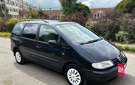 Volkswagen Sharan I рестайлинг, 1997 год, 224 000 рублей, 2 фотография
