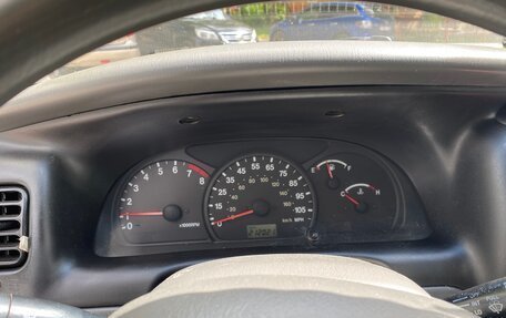 Chevrolet Tracker II, 2001 год, 630 000 рублей, 5 фотография