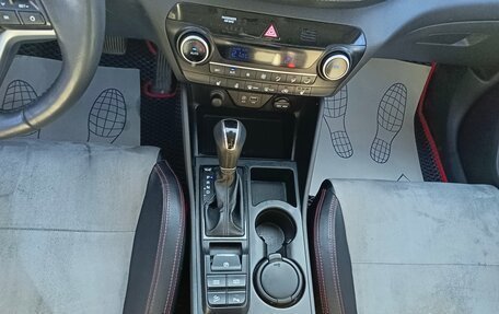 Hyundai Tucson III, 2018 год, 2 140 000 рублей, 24 фотография