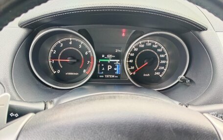 Mitsubishi Outlander III рестайлинг 3, 2010 год, 900 000 рублей, 1 фотография