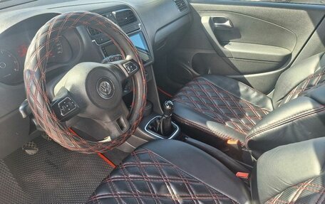 Volkswagen Polo VI (EU Market), 2011 год, 299 000 рублей, 9 фотография