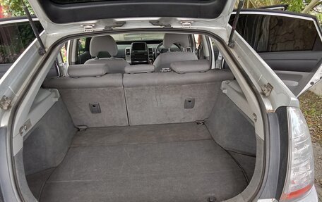 Toyota Prius, 2009 год, 895 000 рублей, 3 фотография