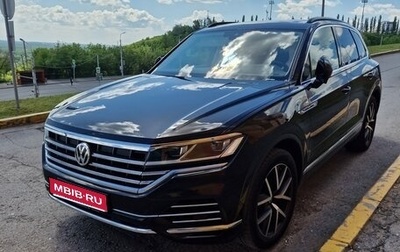 Volkswagen Touareg III, 2019 год, 4 590 000 рублей, 1 фотография
