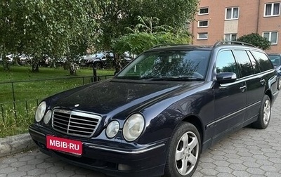 Mercedes-Benz E-Класс, 2001 год, 550 000 рублей, 1 фотография