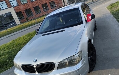 BMW 7 серия, 2005 год, 999 000 рублей, 18 фотография