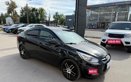 Hyundai Solaris II рестайлинг, 2012 год, 550 000 рублей, 4 фотография
