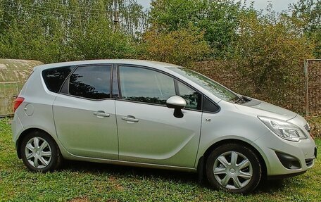 Opel Meriva, 2012 год, 650 000 рублей, 4 фотография