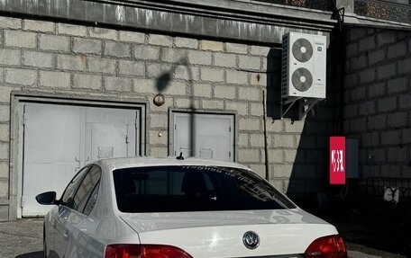 Volkswagen Jetta VI, 2014 год, 960 000 рублей, 5 фотография