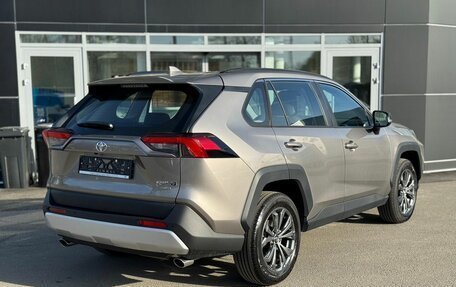 Toyota RAV4, 2024 год, 4 290 000 рублей, 5 фотография