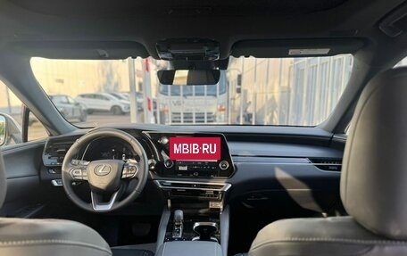 Lexus RX IV рестайлинг, 2025 год, 7 690 000 рублей, 21 фотография