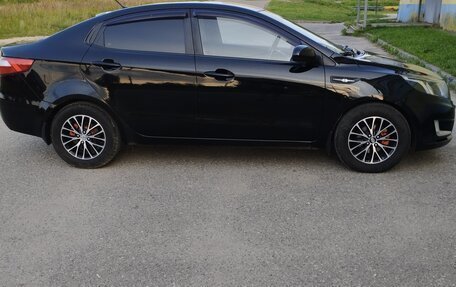 KIA Rio III рестайлинг, 2014 год, 1 000 000 рублей, 2 фотография