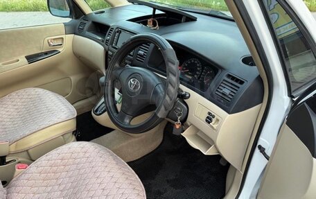 Toyota Corolla Spacio II, 2003 год, 620 000 рублей, 6 фотография
