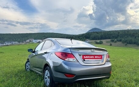 Hyundai Solaris II рестайлинг, 2011 год, 850 000 рублей, 11 фотография