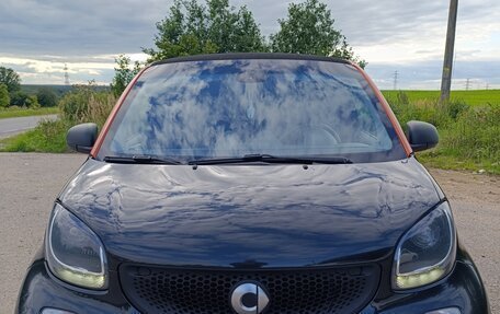 Smart Fortwo III, 2018 год, 1 100 000 рублей, 12 фотография