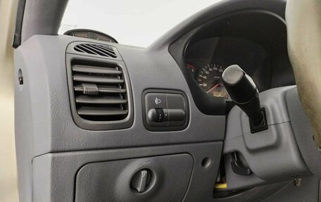 Hyundai Accent II, 2005 год, 380 000 рублей, 9 фотография