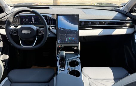 Geely Atlas, 2024 год, 3 717 190 рублей, 8 фотография