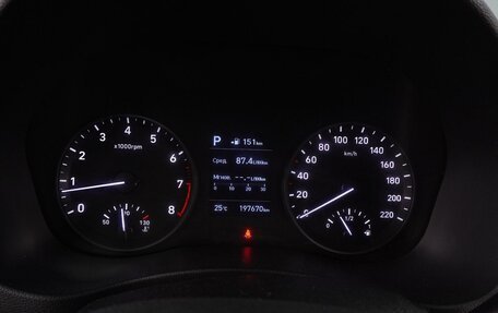 Hyundai Solaris II рестайлинг, 2017 год, 1 074 000 рублей, 15 фотография