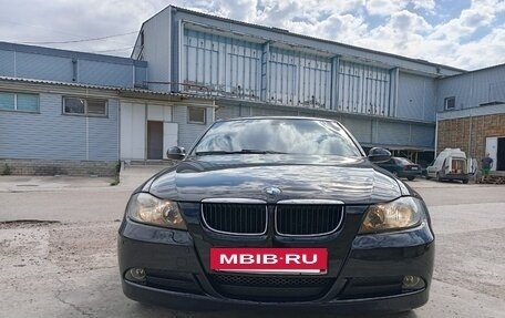 BMW 3 серия, 2006 год, 1 100 000 рублей, 2 фотография