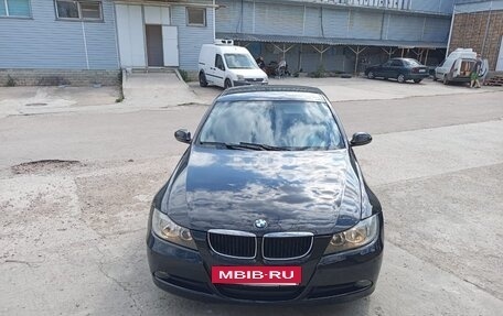 BMW 3 серия, 2006 год, 1 100 000 рублей, 3 фотография