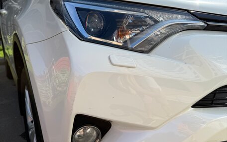 Toyota RAV4, 2017 год, 2 450 000 рублей, 3 фотография
