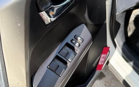 Toyota RAV4, 2017 год, 2 450 000 рублей, 12 фотография