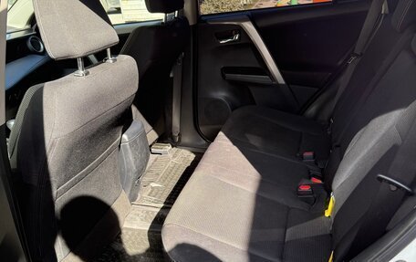 Toyota RAV4, 2017 год, 2 450 000 рублей, 22 фотография
